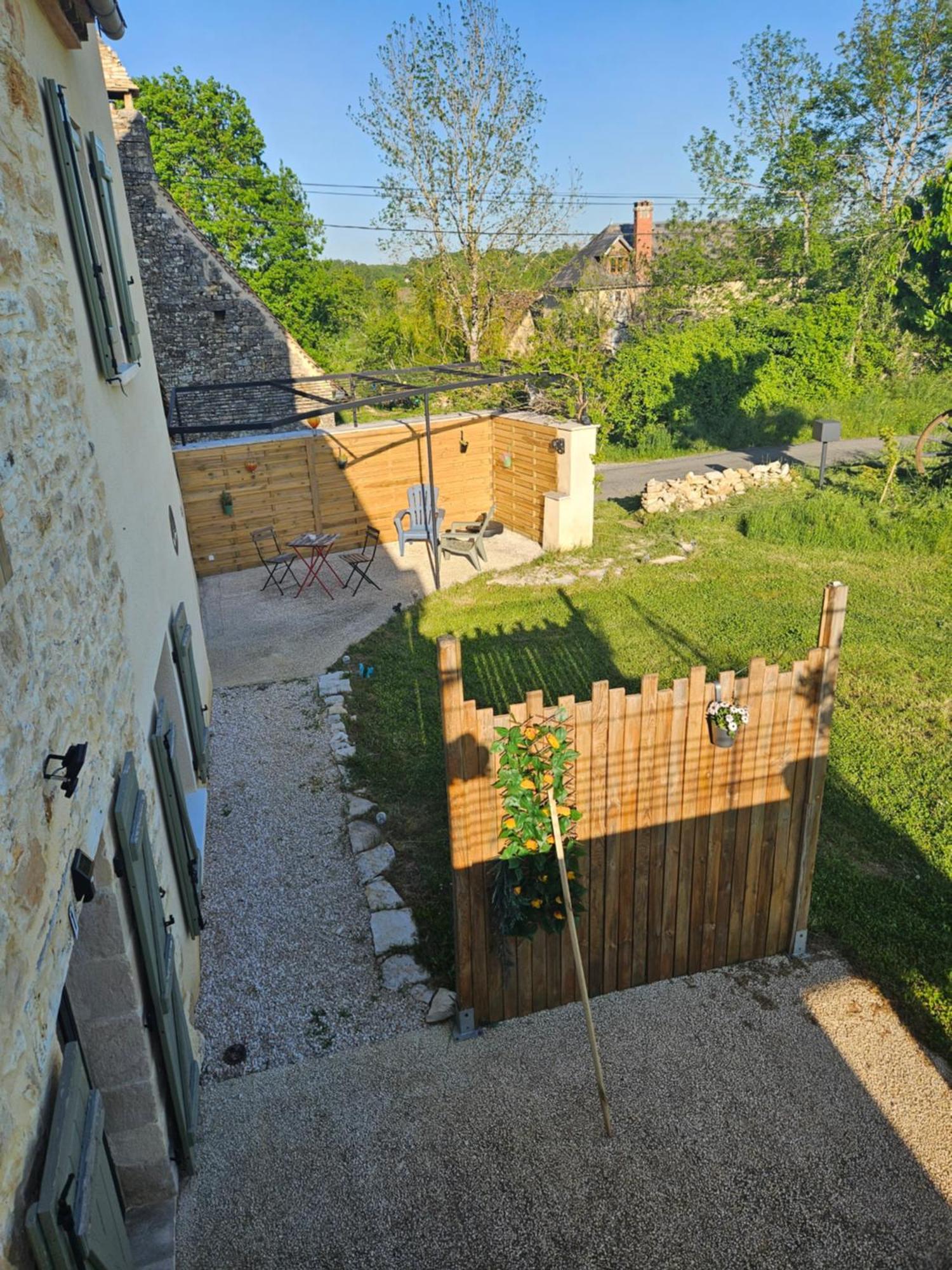 Le Pigeonnier De Coupiac Gourdon-en-quercy Exterior foto
